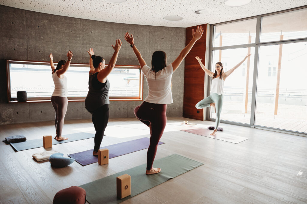 Yoga: Herbstkurs 2025 in Oberschoderlee